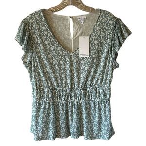 NEW Madison & Berkeley Floral Top